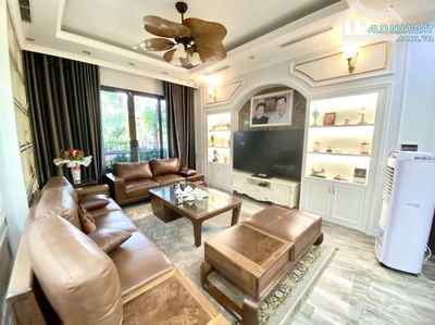 PHÂN LÔ - VỈA HÈ - LÔ GÓC - KD - THANG MÁY - 50M - 6T - HƠN 17 TỶ.