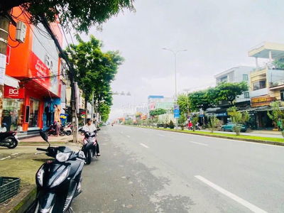 BÁN NHÀ VỊ TRÍ SIÊU ĐẸP TÔN ĐỨC THẮNG