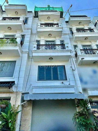 cần bán gấp nhà để trả nợ ngân hàng . nhà 1 sẹc hà huy giáp ngay chợ