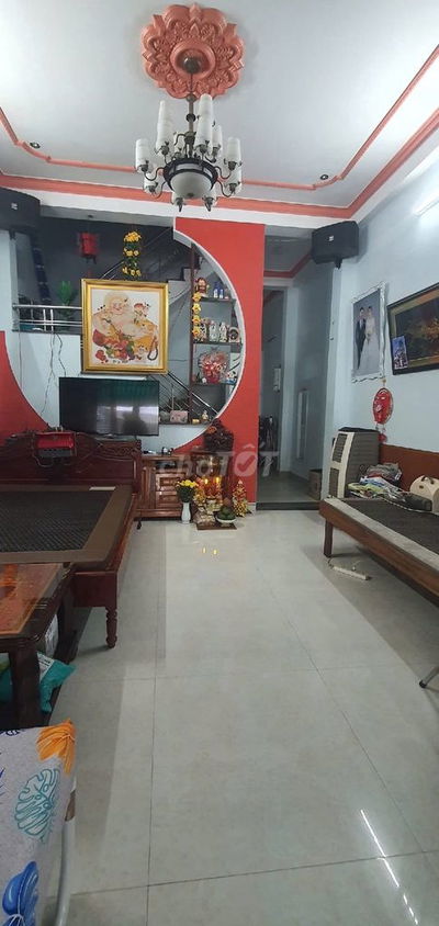 Nhà mặt tiền 90m2, 3 phòng ngủ, đường Nguyễn Lộ Trạch, Q.Hải Châu