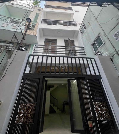 NHÀ Q3 DỌN VÀO Ờ NGAY