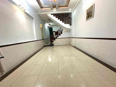 nhà 2 tầng dĩ an  hcm dt 99m gan đường lê hồng phong