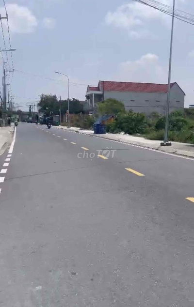 DIỆN TÍCH KHỦNG