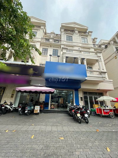 CHO THUÊ NHÀ PHỐ MẶT TIỀN PHAN VĂN TRỊ (TRỆT 4 LẦU 5X20) THANG MÁY, ML