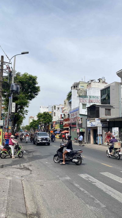 Mặt Tiền Âu Cơ.Trệt 3 lầu Đúc.F14 Q11