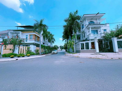 Cho thuê biệt thự mini gần chợ sặt Tân Biên GX Hà Nội.Sàn Sd gần 400m2