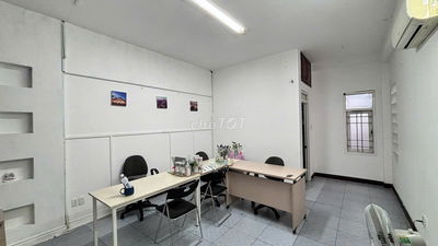 CHO THUÊ VĂN PHÒNG LẦU 3 35m2 tại TRUNG TÂM QUẬN 3