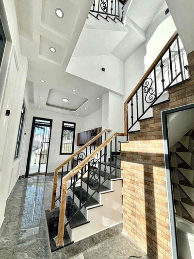 Nhà 3 tầng mới đường Lý Nam Đế 3 tỷ 950 triệu