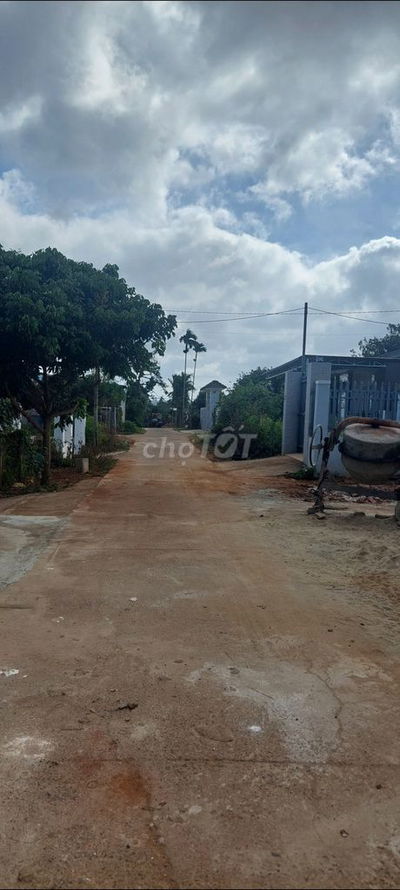 Gửi hoa hồng 30tr bán đất đường 11A hòa thuận đạt lý