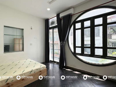 Cho Thuê Studio Balcon chỉ 5tr9/ tháng - Ngay Trần Quang Diệu Quận 3