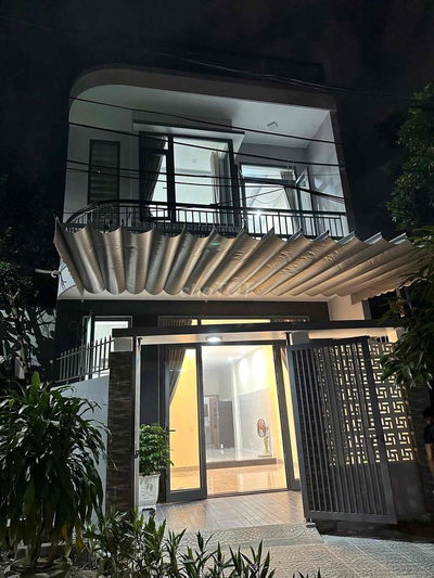 Cho thuê nhà tầng 1 - có lối đi riêng