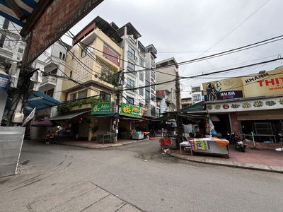 97 THÁI THỊNH NHÀ MỚI 180m2 SỬ DỤNG 6 TẦNG-4 NGỦ KHÉP KÍN CHÍNH CHỦ