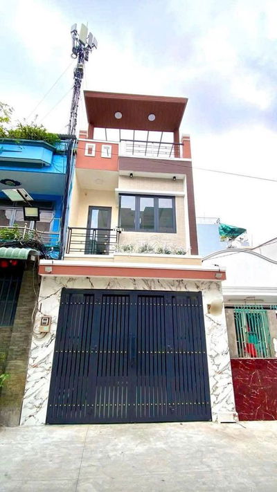 xe hơi tận cửa Nguyễn Hồng Đào, TB, tặng full nội thất, chỉ có 5 tỷ