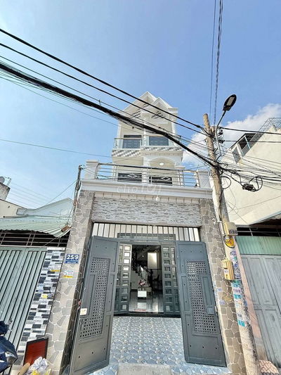 Nhà Phố 4m x 19m. 3 tầng 1/ Hẻm nhựa 5m Thông Nguyễn Thị Búp