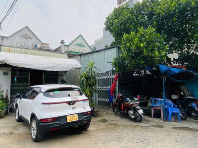 Nhà mặt tiền 87m. Kinh doanh ok . Đông hòa - Dĩ An.