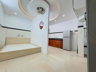 phòng trệt tách bếp giá 4tr8, full nội thất có tiết kiệm điện