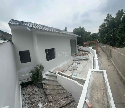 Villa 2 Mặt Tiền Trảng Dài 2.750