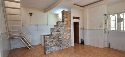 bán nhà sát mặt tiền  cách 1 căn nhà Q4 NGANG 5.2 DÀI 5.4 CÓ 3 TỶ