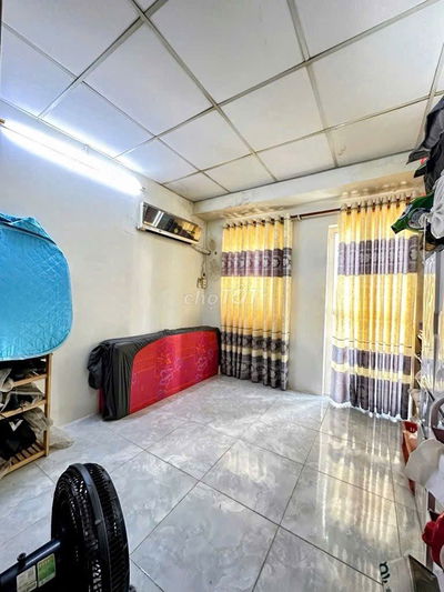 BÁN NHÀ 2,XX TỶ - SHR - 3 TẦNG - HẺM HƠN 4M - TÂN HÒA ĐÔNG - BÌNH TÂN