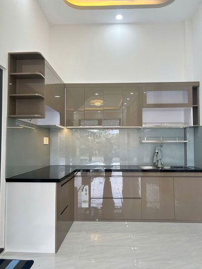 Nhà Bình Tân,sát eaon Tân Phú, nhà mới nội thất full, xe hơi vi vu