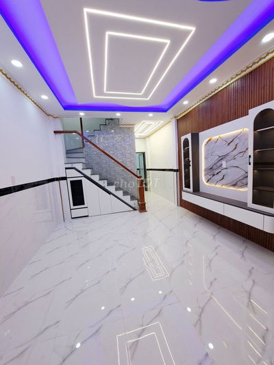 BÁN NHÀ HXH LÊ VĂN QUỚI BTĐ BÌNH TÂN 44m²(4 X 11) 3PN 2WC 2 TẦNG 4.75T