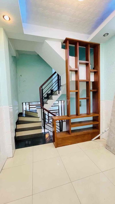 Bán nhà 4 tầng Quận 3 đường rộng 10m dt 3x12m giá 7,89 tỷ.