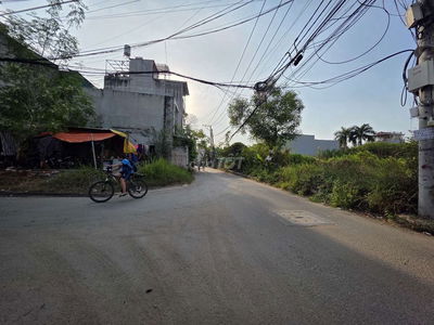 BÁN LÔ ĐẤT NGANG 6,4m _ MT HẺM 47 _ TRƯỜNG LƯU _ LONG TRƯỜNG _ Q9 .