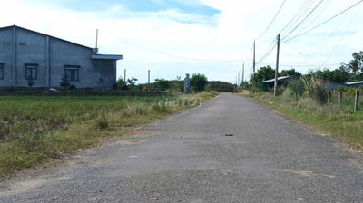 Bán đất tại Xã Truông Mít, Dưowng minh châu đường nhựa chi 1,7 tỷ