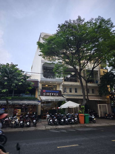 Nhà mới mặt tiền đường 23 KDC Bình Phú