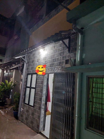 CẦN CHO THUÊ NHÀ SỬA MỚI VỊ TRÍ ĐẸP NGAY KHU ĐÔNG DÂN CƯ Đ. THỐNG NHẤT