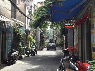 bán nhà ngay chợ tân trụ 5 x 10 m 2 tầng 4.7 tỷ khu hẻm oto