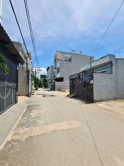 Bán Lô đất 73.1m2, 5x14.5, hẻm xe hơi Đ. Lã Xuân Oai, P. Long Trường