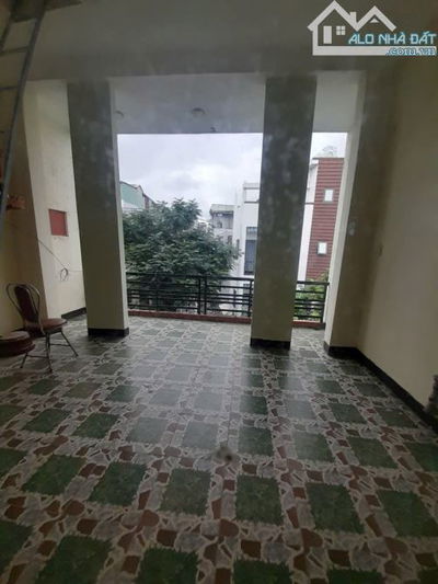 Số 1 !!  Mặt Tiền Ca Văn Thỉnh _ sát 3 trường Đại Học Lớn _76 M² 3 Tầng , 3pn _ Giá 7.9 Tỷ