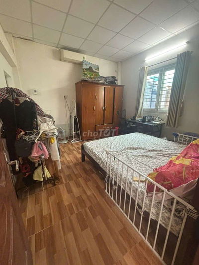 Bán nhà c4 Tân Kiên Bình chánh