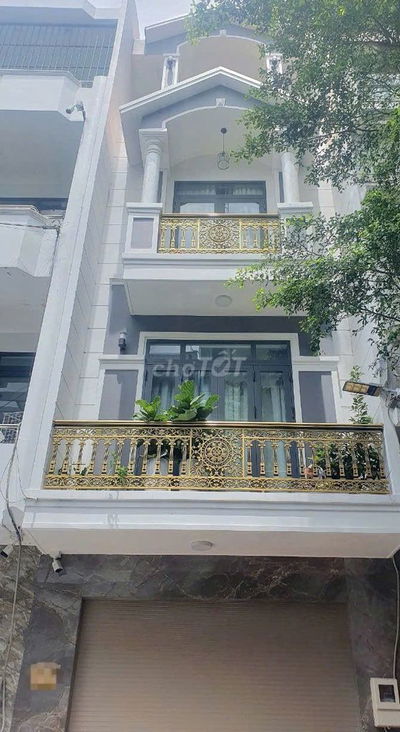 Cần cho thuê nhà MT 6A Đường Út Tịch P.4 Q.Tân Bình