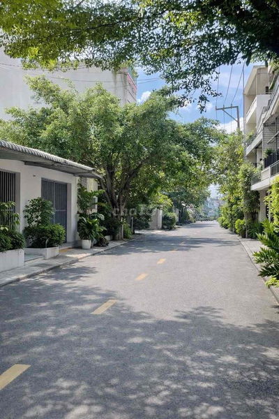 Chỉ 60tr/m2 mặt tiền siêu KD ngay chợ Lạc Quang Q.12, chỉ 5.x tỷ