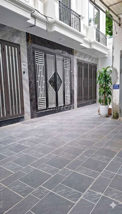 Chính chủ bán nhà phố Tây Trà, HM. DT 30m, 5t, 3n, nhà mới, ply chuẩn