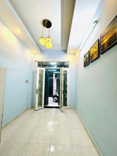 Nhà 3 Tầng Bến Vân Đồn Q4–Giáp Q1– 2PN3WC–Vào Ở Ngay-Ở GĐ-KDOL-GHÉP