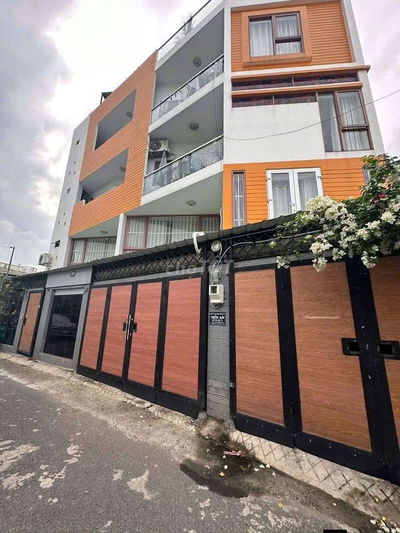 NHÀ 1TRỆT 3LẦU 4X12 3PN 3WC SÂN ĐẬU OTO, 3 MÁY LẠNH ĐƯỜNG 8 TRƯỜNG THỌ