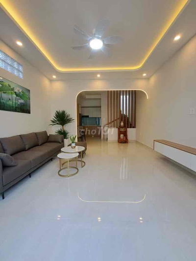 nhà mới trệt lầu ngay trung tâm linh chiểu, thủ đức gia hơn 5 đồng