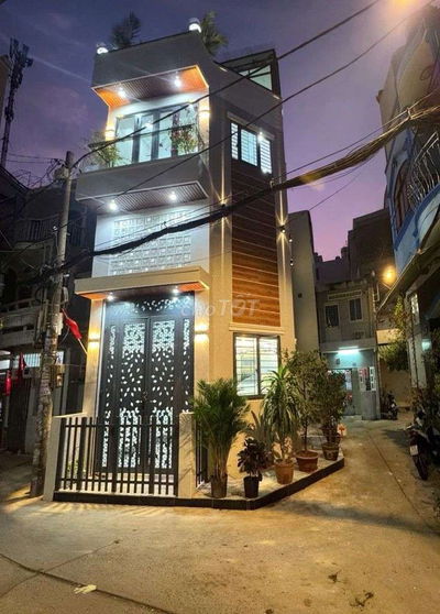 Nhà đẹp xóm đất Q11 - Hẻm 4m - 4 tầng - 31m2 - chỉ 6,48 tỷ TL