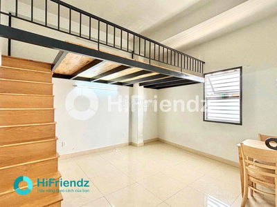 PHÒNG CHO THUÊ CÓ THANG MÁY NẰM NGAY DƯỚI CHÂN CẦU BƯNG LÊ TRỌNG TẤN