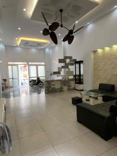 cho thuê biệt thự 3 lầu mặt tiền 7m x 20m khu Lý phục man giá 22tr/th.