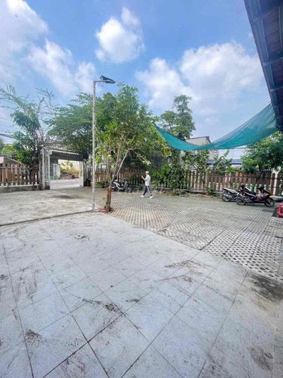 Cho Thuê Mặt Bằng & Nhà Ở, góc 2 mặt tiền (300m2), P.Hố Nai (cũ), BH.