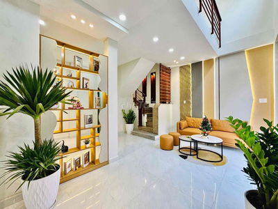 Bàn Nhà 2 Mặt Tiền Mới Đẹp Hẻm XE Hơi Xô Viết Nghệ Tĩnh 5 Tầng