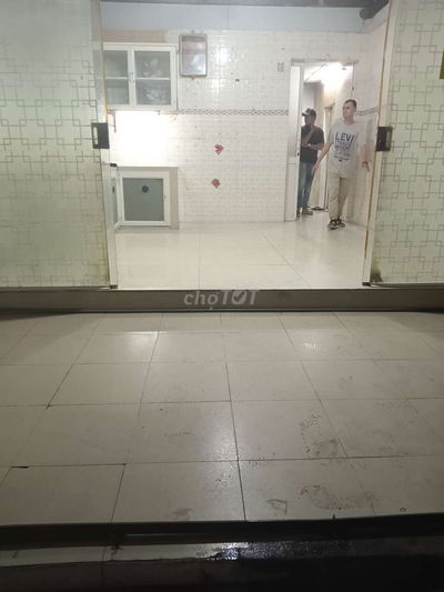 Nhà góc 2MT gần chợ Phạm Thế Hiển.Dt 5x9m5.Giá 11tr.Có điện 3pha.