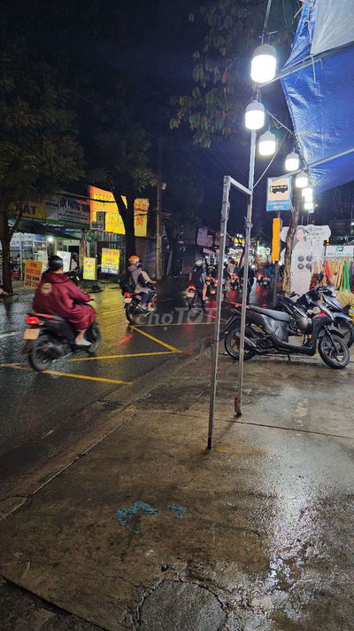 CHO THUÊ NHÀ MẶT TIỀN ĐƯỜNG TỈNH LỘ 10 ( Bình Trị Đông )