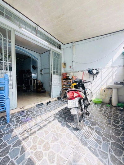 Bán nhà HXH Nguyễn Sơn, 60m2, 2pn, chỉ đúng 4 tỷ 100 triệu, nhà thật