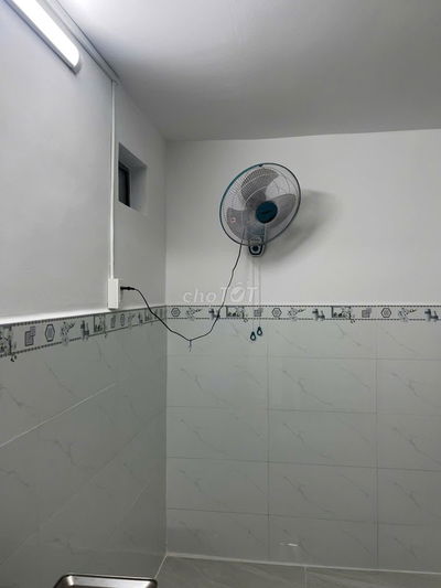 Cho thuê phòng trọ đường 24A, rộmặt tiền đường 24A giá hạt dẻ