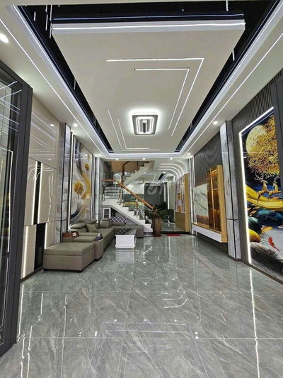 Ngộp ! Bán Nhà CMT8 -Lạc Long Quân, DT: 6x12m 3T + ST  giá 8.5 tỷ TL